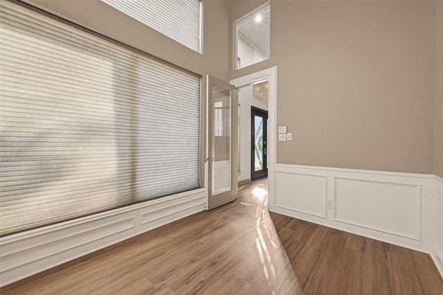 7203 Timberlake Dr, Sugar Land, TX 77479