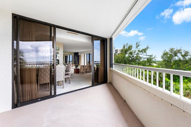 5070 N Ocean Drive 2c, Singer Island, FL 33404