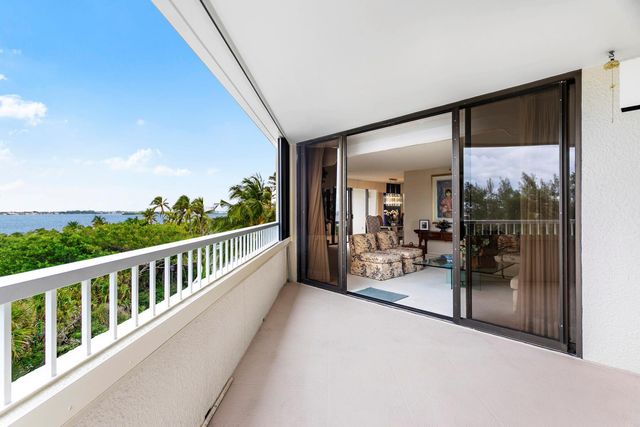 5070 N Ocean Drive 2c, Singer Island, FL 33404