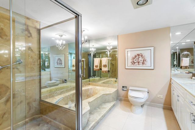 5070 N Ocean Drive 2c, Singer Island, FL 33404