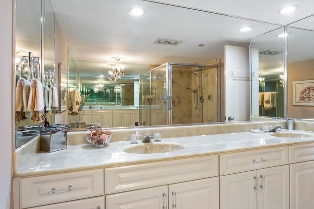 5070 N Ocean Drive 2c, Singer Island, FL 33404