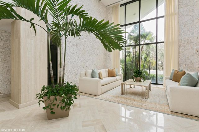 5070 N Ocean Drive 2c, Singer Island, FL 33404