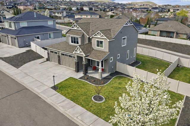 664 Punkie Lane, Richland, WA 99352