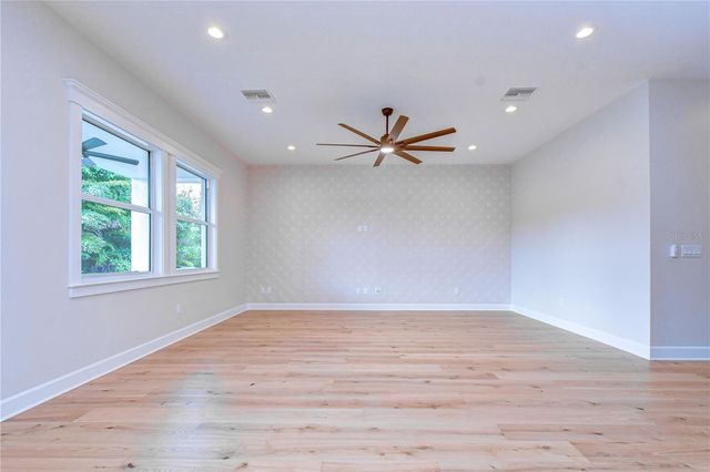7303 S FITZGERALD STREET, Tampa, FL 33616