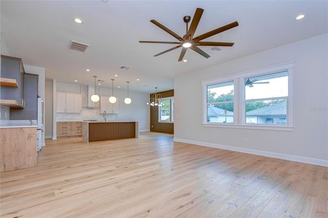 7303 S FITZGERALD STREET, Tampa, FL 33616