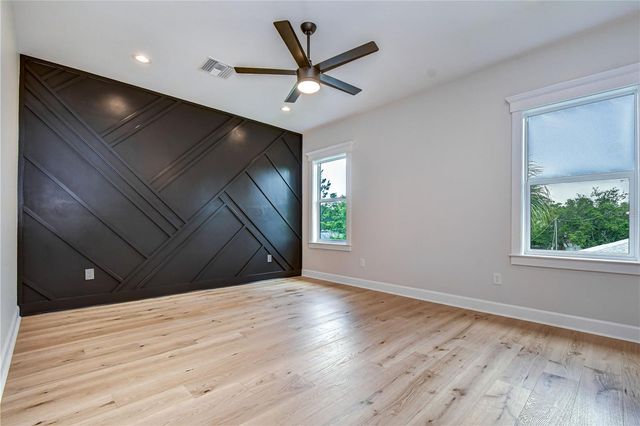 7303 S FITZGERALD STREET, Tampa, FL 33616