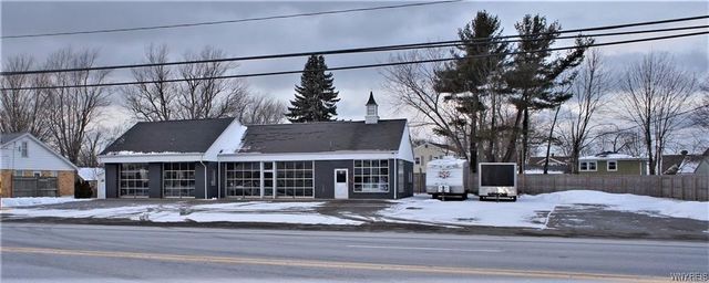 4632 Lake Shore Road, Hamburg, NY 14075