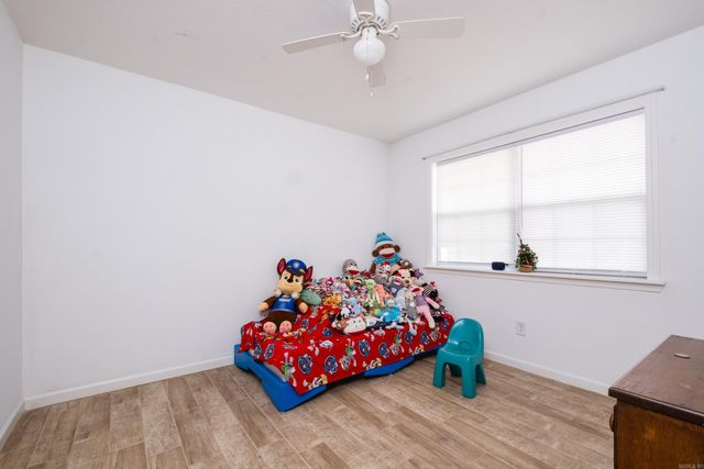 13725 Clayton Drive, Shannon Hills, AR 72103