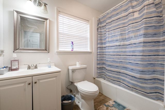 13725 Clayton Drive, Shannon Hills, AR 72103