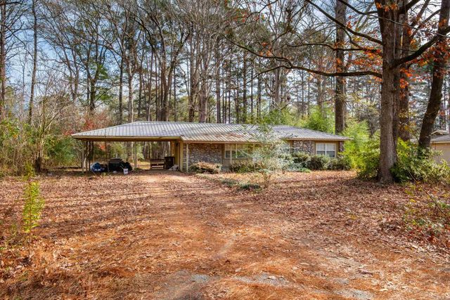 13725 Clayton Drive, Shannon Hills, AR 72103