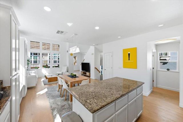 40200 Antigua Rose Terrace, Fremont, CA 94538