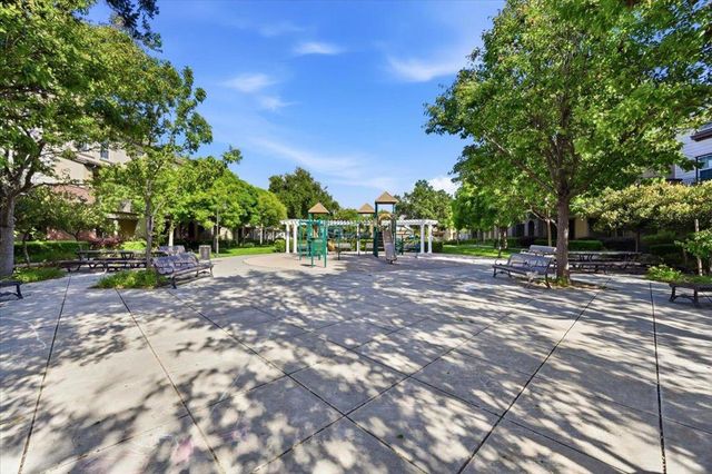 40200 Antigua Rose Terrace, Fremont, CA 94538