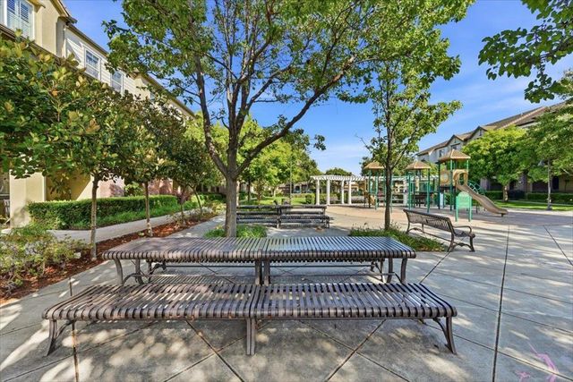 40200 Antigua Rose Terrace, Fremont, CA 94538