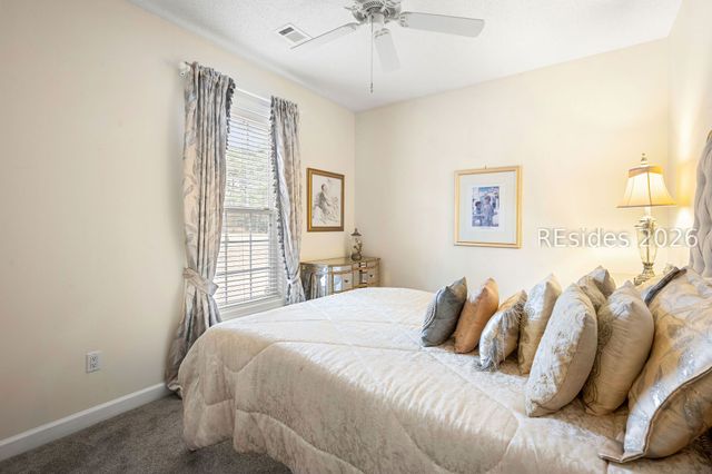 10 Abingdon Ln, Bluffton, SC 29909