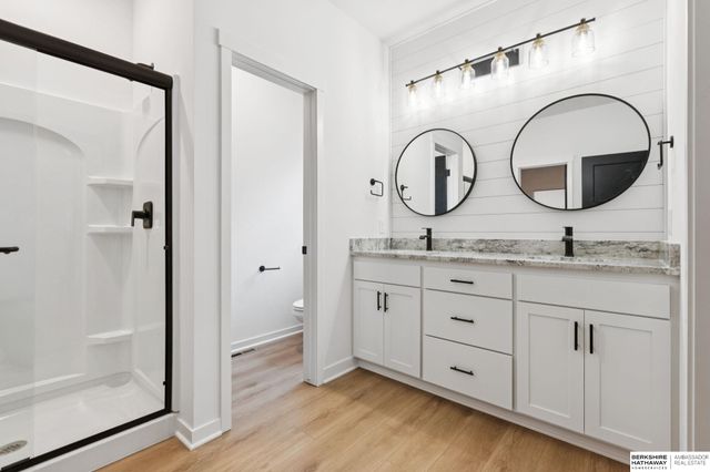 906 Southridge Drive, Louisville, NE 68037