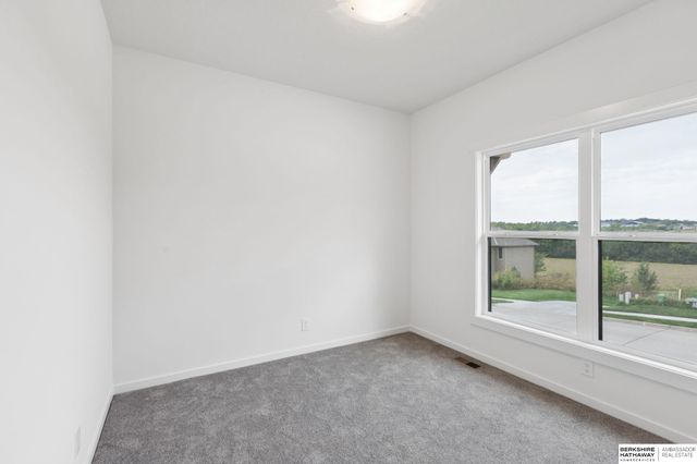 906 Southridge Drive, Louisville, NE 68037