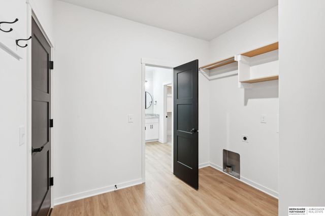 906 Southridge Drive, Louisville, NE 68037