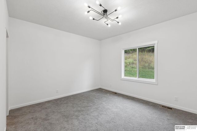 906 Southridge Drive, Louisville, NE 68037