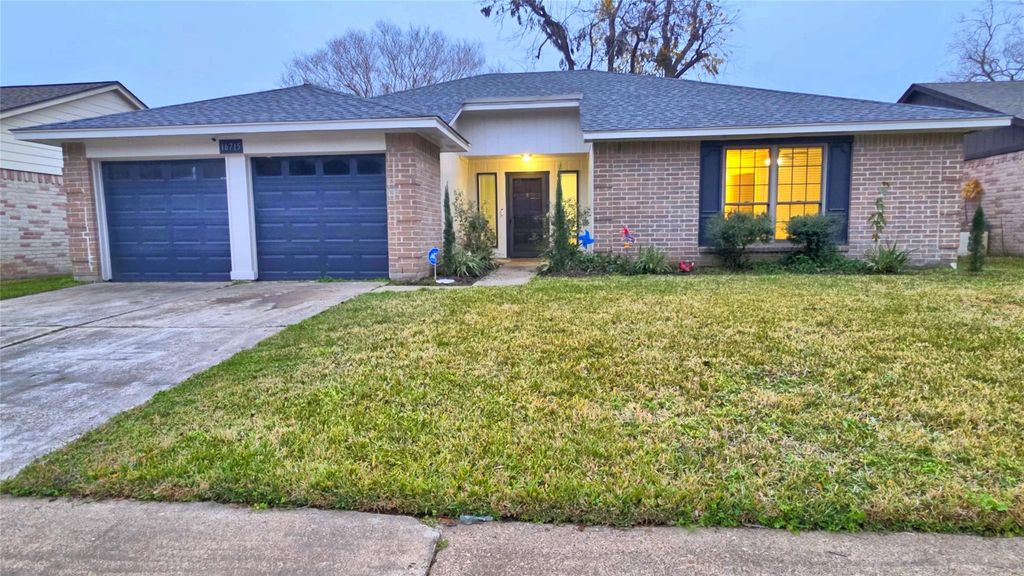16715 Maplemont Drive, Houston, TX 77095