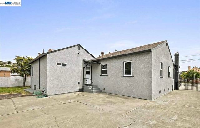 2253 Warner Ave, Oakland, CA 94603