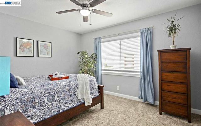 2253 Warner Ave, Oakland, CA 94603