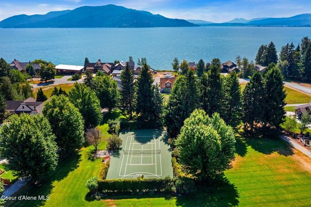 125 Crooked Ear Dr, Sandpoint, ID 83864