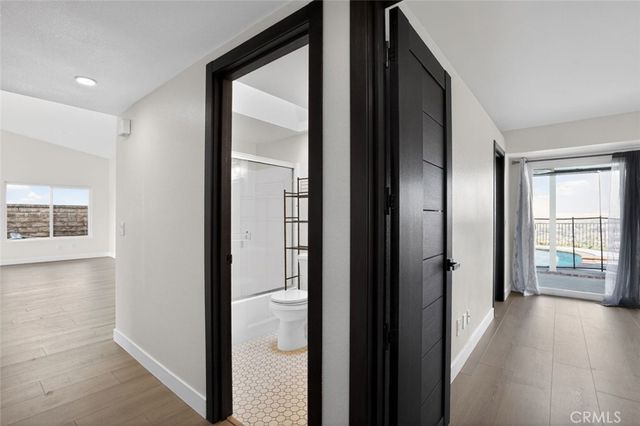 28131 Florence, Canyon Country, CA 91351