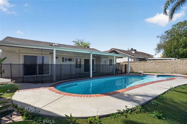 28131 Florence, Canyon Country, CA 91351