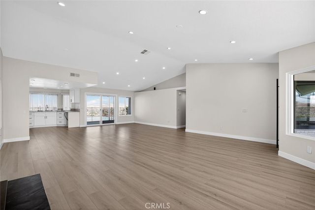 28131 Florence, Canyon Country, CA 91351