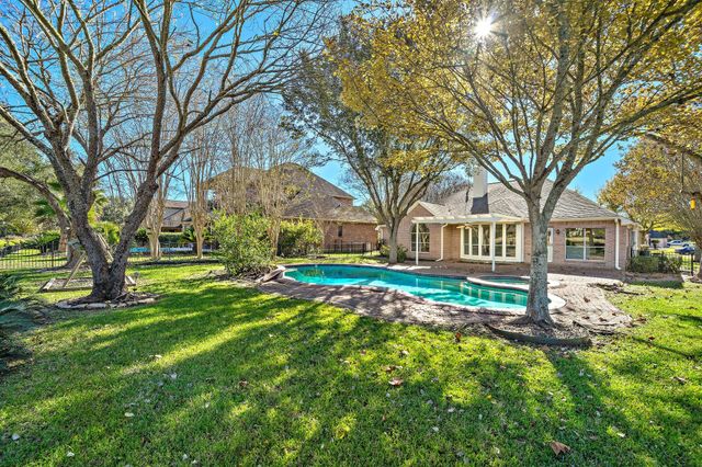 4602 Weston Drive, Fulshear, TX 77441
