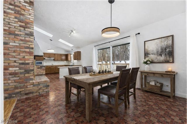 3812 N Glenridge Road, Akron, OH 44319