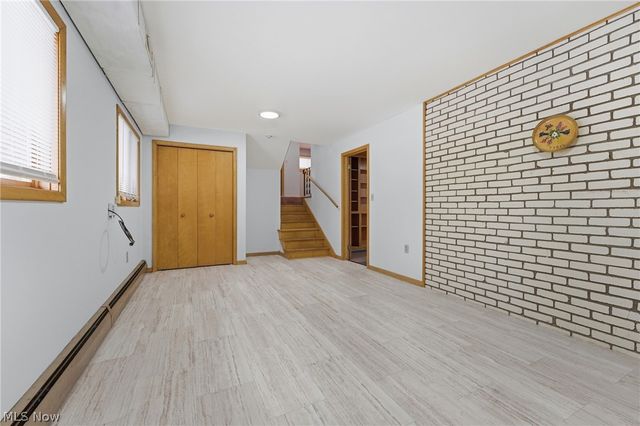 3812 N Glenridge Road, Akron, OH 44319