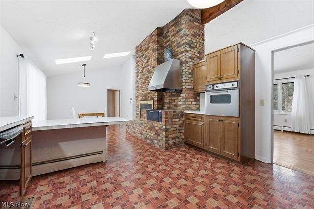 3812 N Glenridge Road, Akron, OH 44319