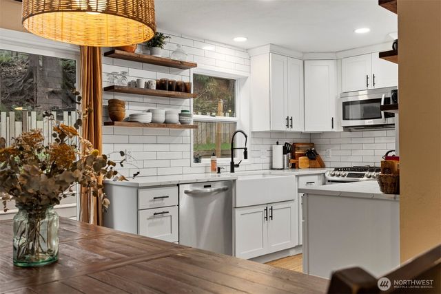 1020 Piedmont Place, Bellingham, WA 98229