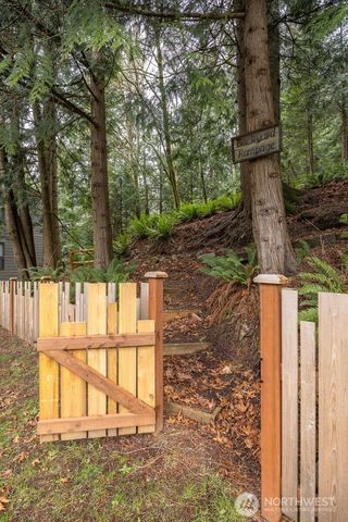 1020 Piedmont Place, Bellingham, WA 98229