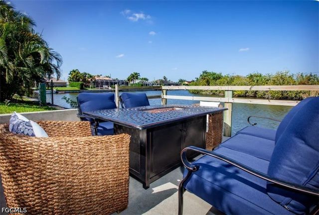 2802 SW 20th AVE, Cape Coral, FL 33914