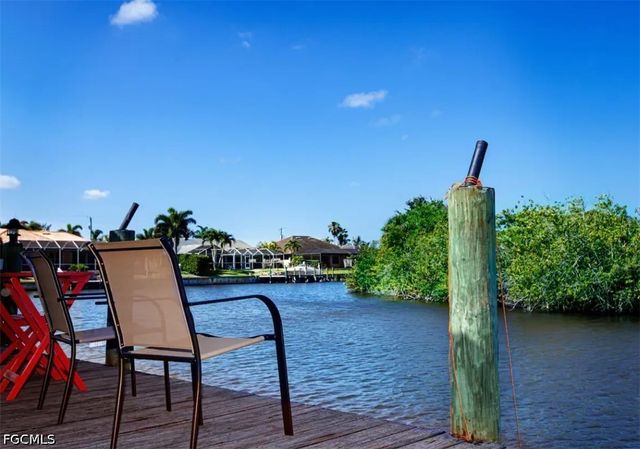 2802 SW 20th AVE, Cape Coral, FL 33914