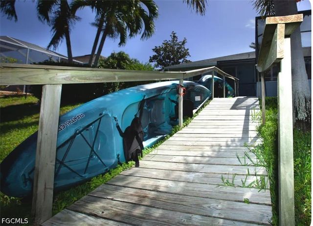 2802 SW 20th AVE, Cape Coral, FL 33914