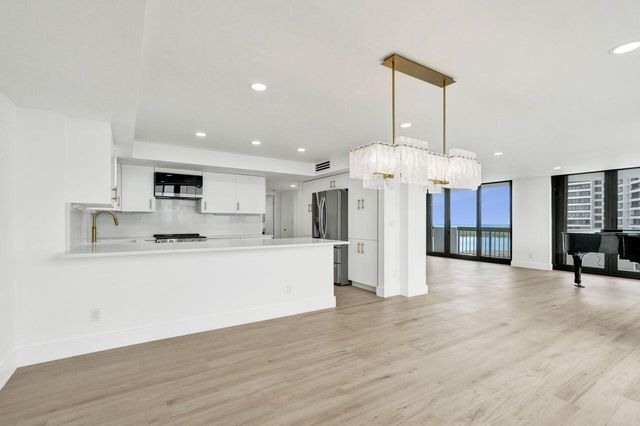 108 Lakeshore Drive 1041, North Palm Beach, FL 33408