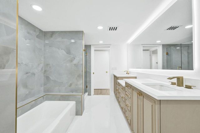 108 Lakeshore Drive 1041, North Palm Beach, FL 33408