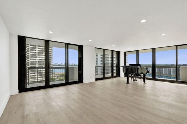 108 Lakeshore Drive 1041, North Palm Beach, FL 33408