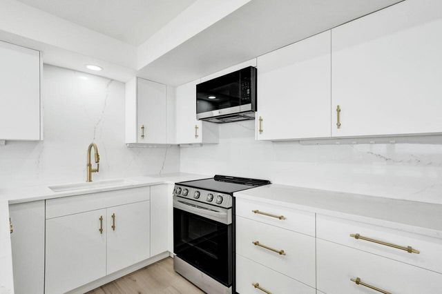 108 Lakeshore Drive 1041, North Palm Beach, FL 33408