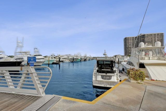 108 Lakeshore Drive 1041, North Palm Beach, FL 33408