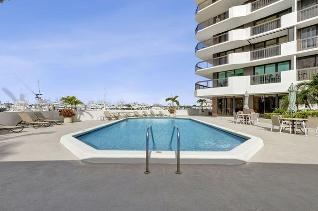 108 Lakeshore Drive 1041, North Palm Beach, FL 33408