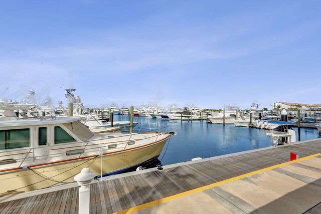 108 Lakeshore Drive 1041, North Palm Beach, FL 33408