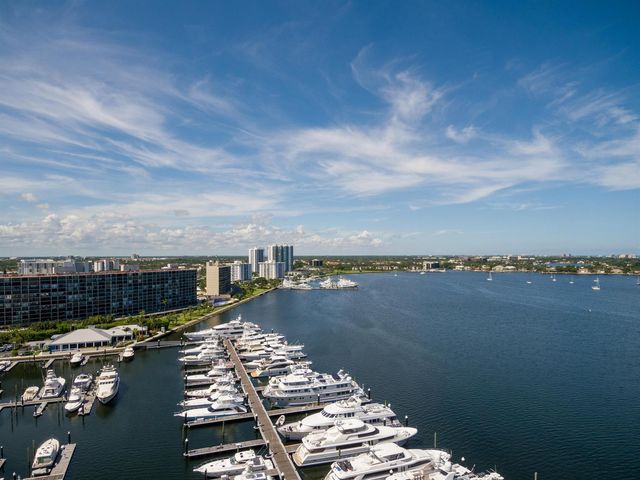 108 Lakeshore Drive 1041, North Palm Beach, FL 33408