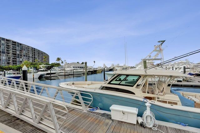 108 Lakeshore Drive 1041, North Palm Beach, FL 33408