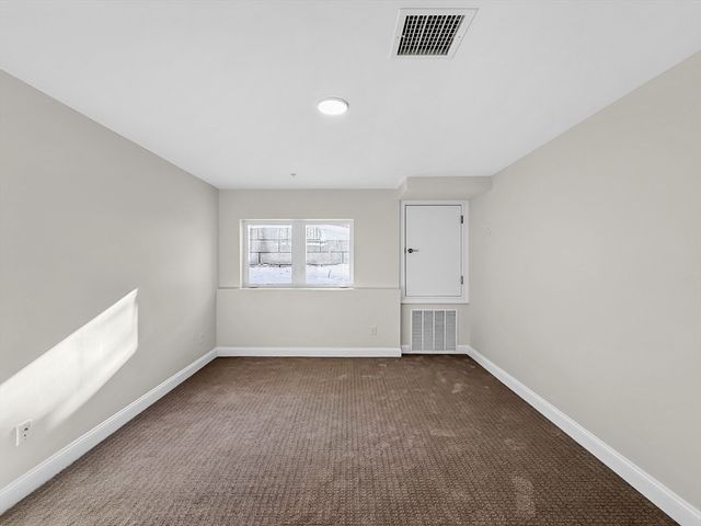 10 Franklin Ave G20, Revere, MA 02151