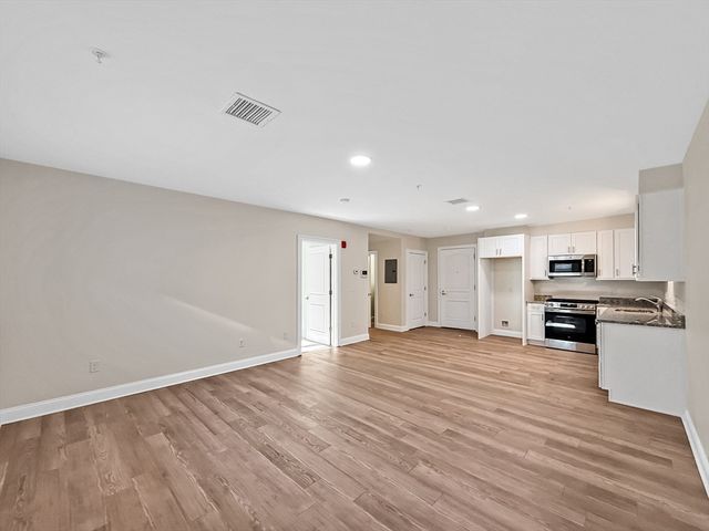 10 Franklin Ave G20, Revere, MA 02151