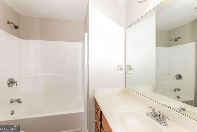 5521 Village Trace, Union City, GA 30291